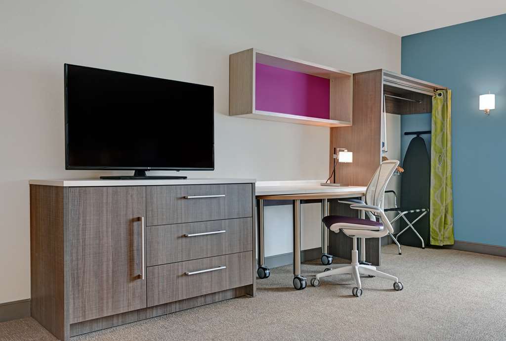 Фото Home2 Suites by Hilton Tracy