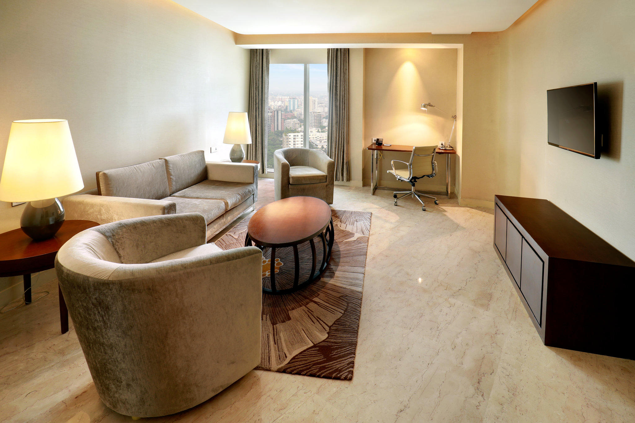 Фото Crowne Plaza Dhaka Gulshan by IHG Hotel