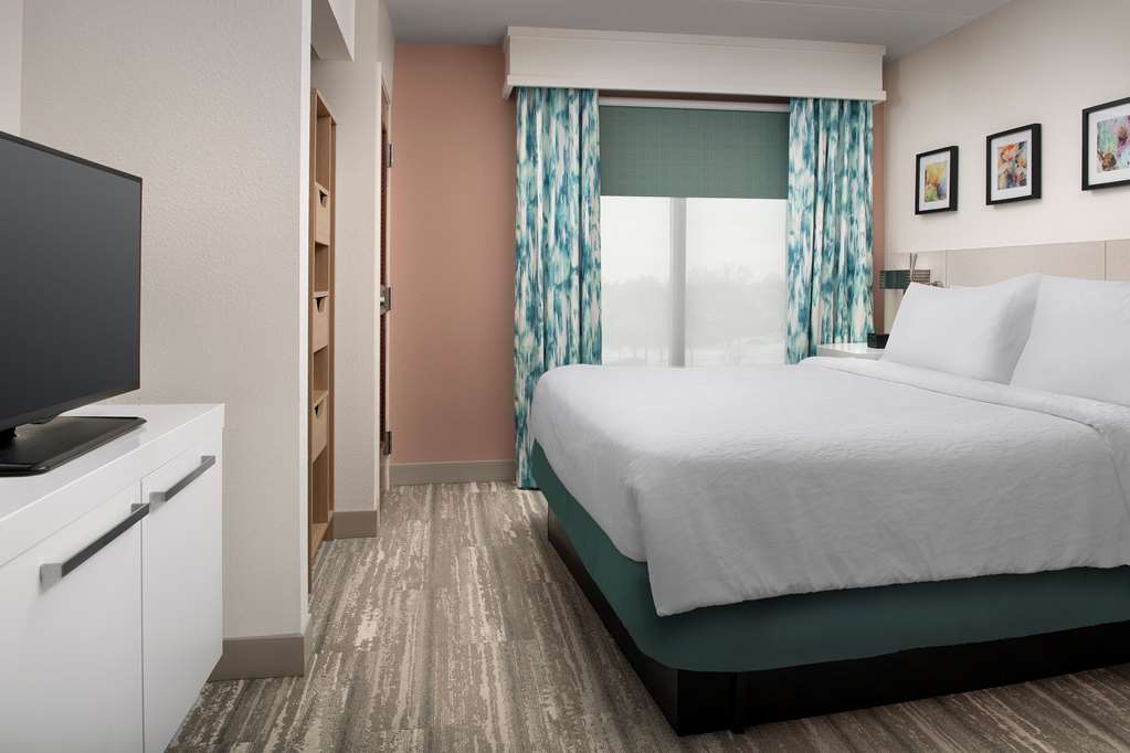 Фото Hilton Garden Inn Dallas/Duncanville