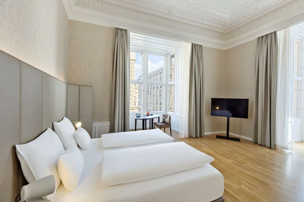 Фото Hotel Rathauspark Wien