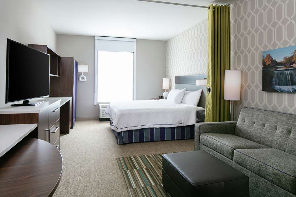 Фото Home2 Suites by Hilton Menomonee Falls Milwaukee