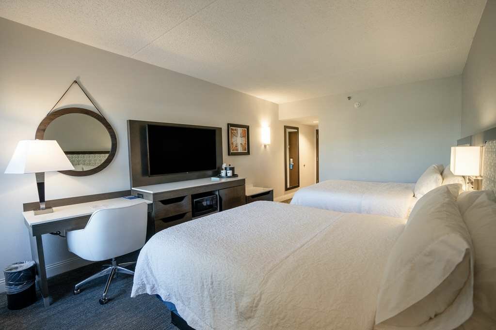Фото Hampton Inn & Suites Fairfield
