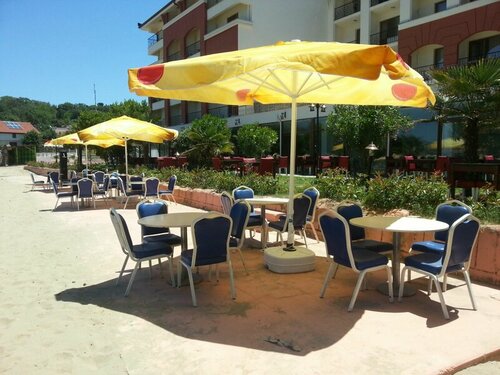 Гостиница Gaia Beach Hotel в Керпе