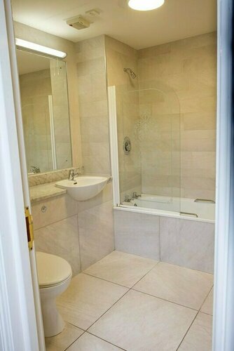 Гостиница Charlemont Arms Hotel в Арме