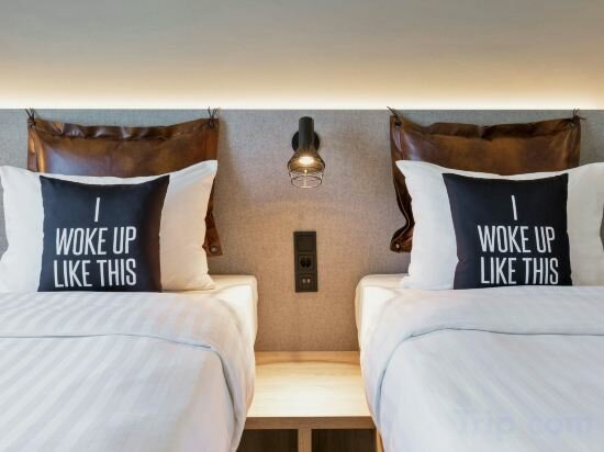 Фото H+ Hotel Zürich