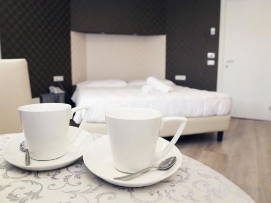 Фото Hotel Globo Suite