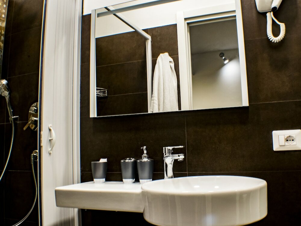 Фото Hostel Trastevere by Hostal Trustever
