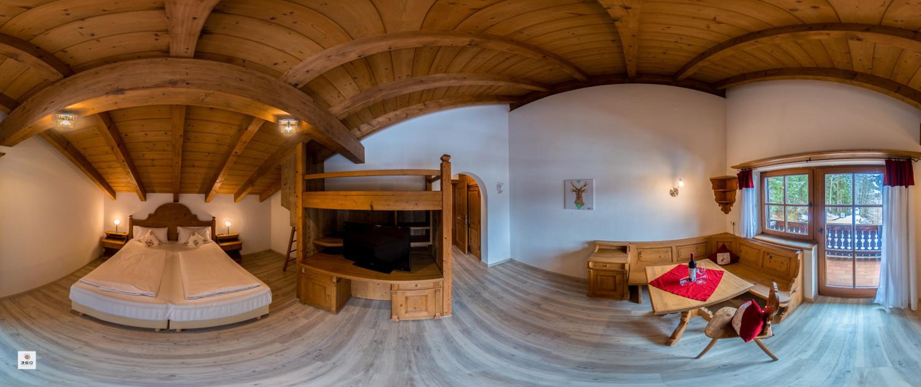 Фото Landhotel Lärchenhügel