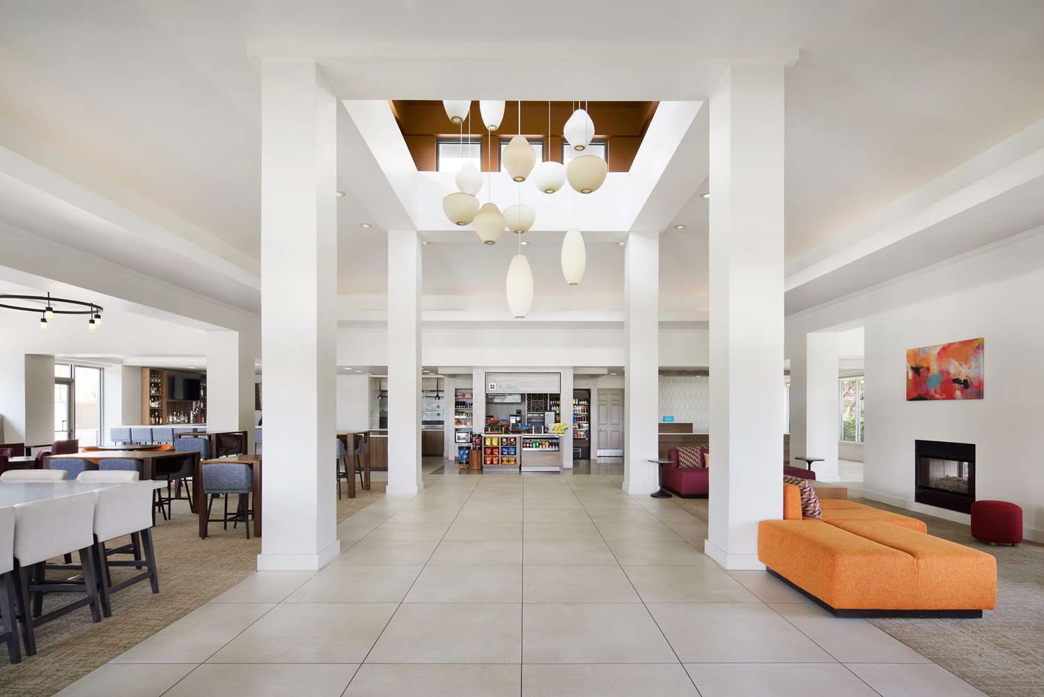 Фото Hilton Garden Inn Denver South Park Meadows Area