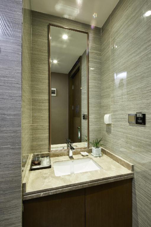 Фото Insail Hotels East Railway Station Shenzhen