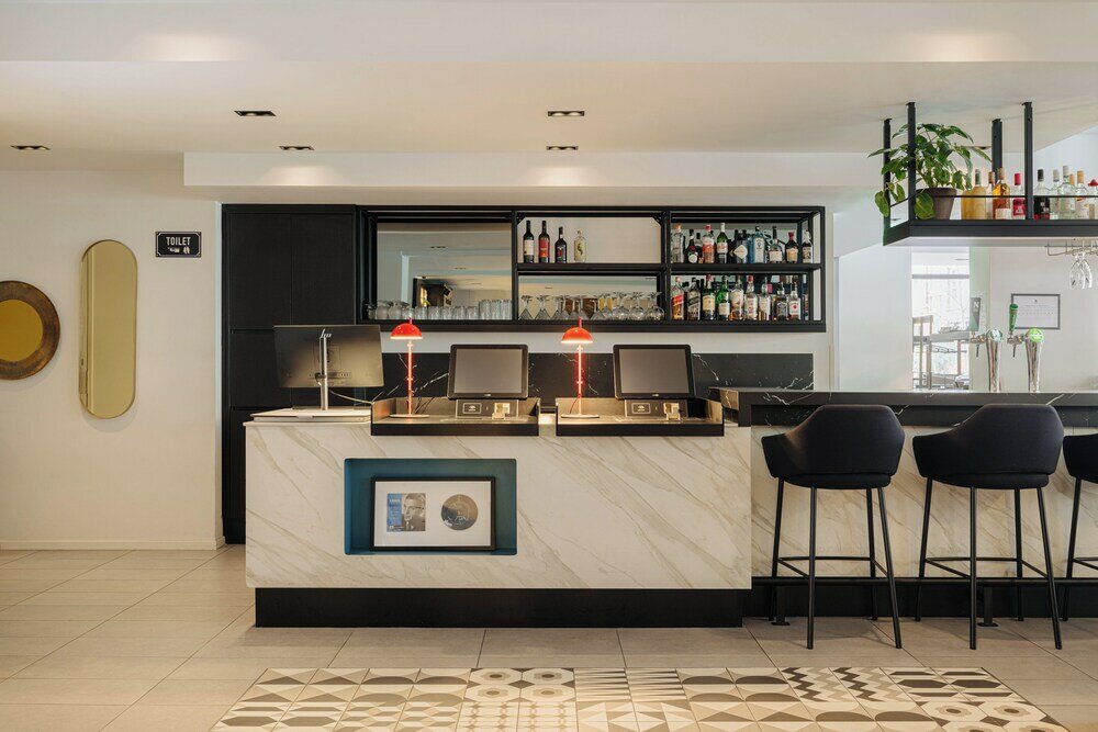 Фото Savoy Hotel Rotterdam