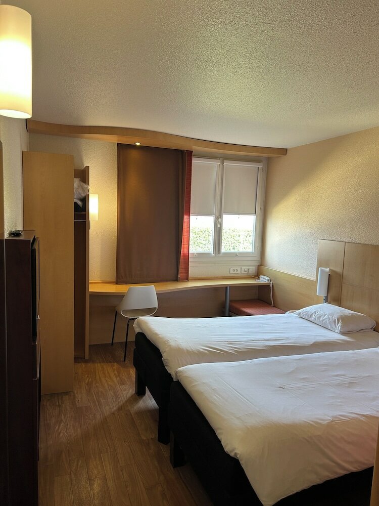 Фото Ibis Roanne