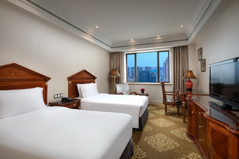 Фото Crowne Plaza Shanghai Nanjing Road