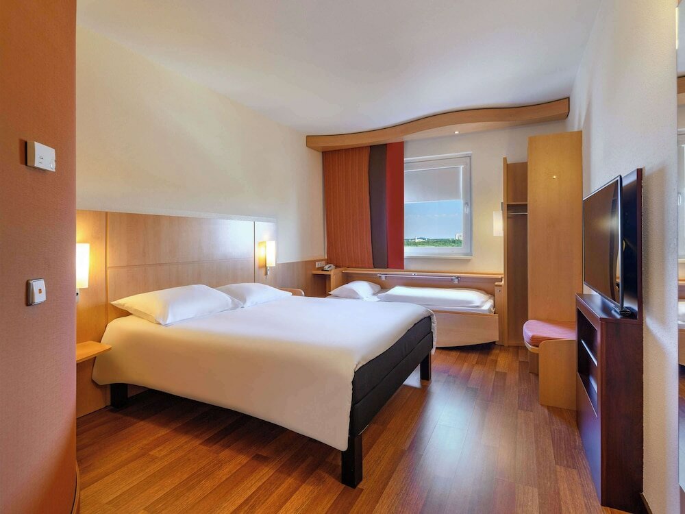 Фото Ibis Stuttgart Airport Messe