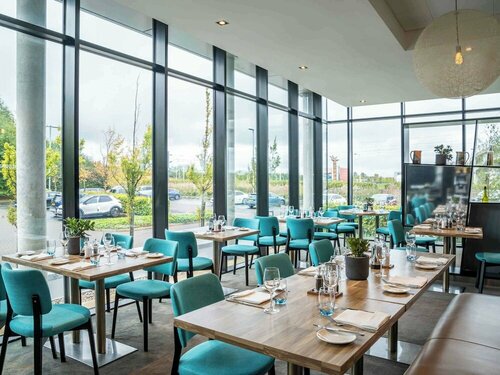 Гостиница Novotel Edinburgh Park в Области Эдинбург