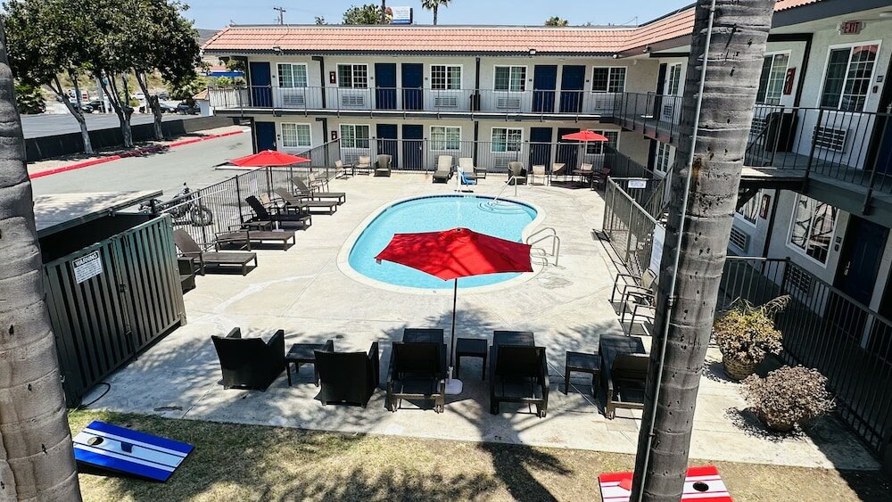 Фото Studio 6 Suites San Ysidro, Ca -San Diego South Bay