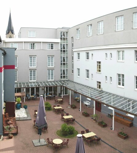 Внешний вид отеля Mercure Hotel Plaza Magdeburg в Магдебурге, фото 1