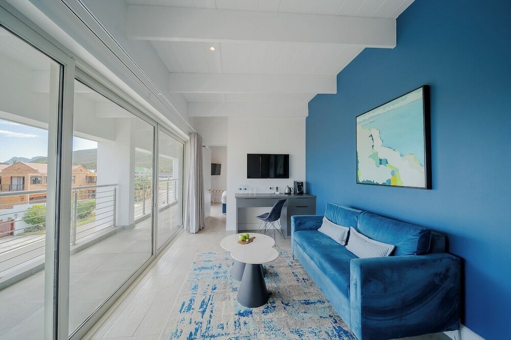 Фото One Marine Drive Boutique Hotel