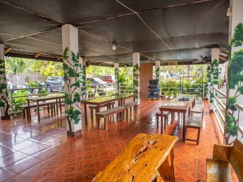 Гостиница Knb West Villa Inn by SMS Hospitality в Провинции Пангасинан