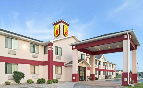Гостиница Super 8 by Wyndham Omaha Eppley Airport/Carter Lake в Омахе