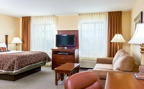 Гостиница Staybridge Suites McAllen в Рейносе