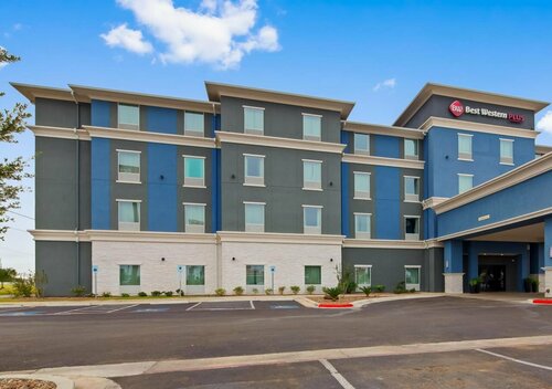 Внешний вид отеля Best Western Plus Laredo Inn & Suites в Ларедо, фото 2