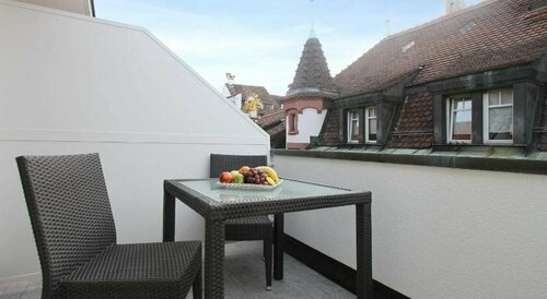 Гостиница Apartmenthaus Zum Trillen Basel City Center в Базеле