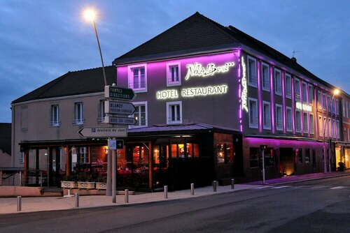 Гостиница Hôtel Nota Bene в Шароле