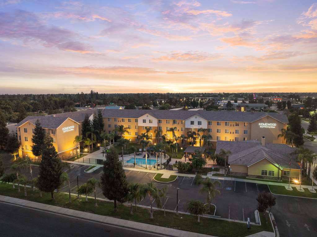 Фото Homewood Suites by Hilton Bakersfield