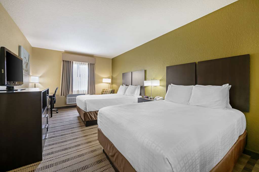 Фото Best Western Edgewater Inn