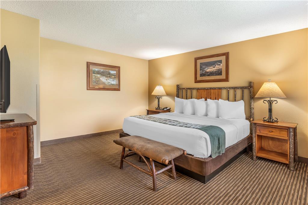 Фото Best Western Plus Kelly Inn & Suites