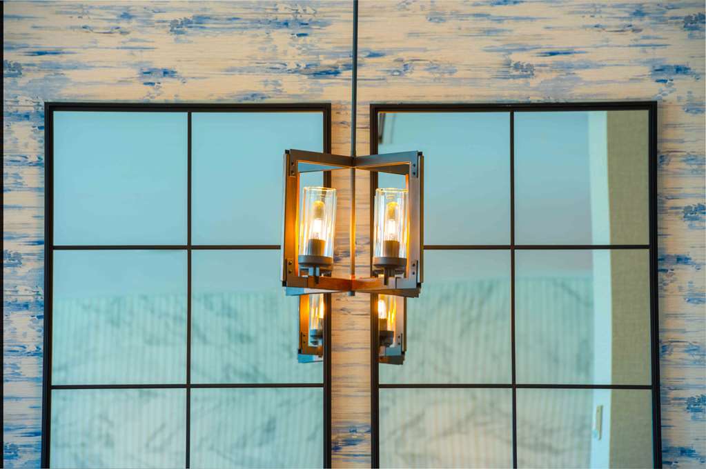 Фото Homewood Suites by Hilton Boston Logan Airport Chelsea