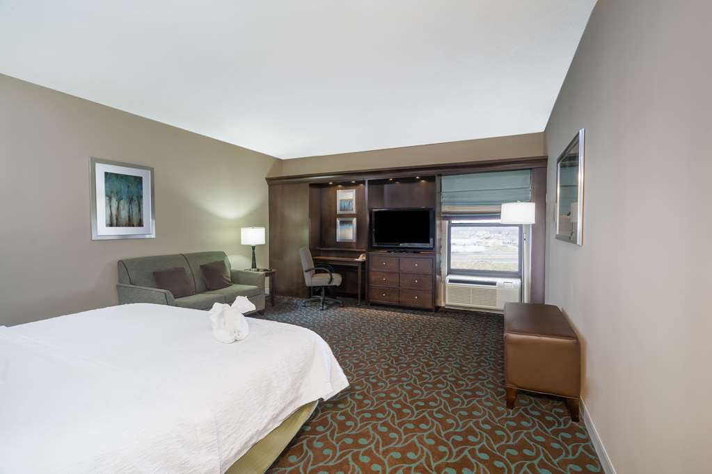 Фото Hampton Inn Terre Haute