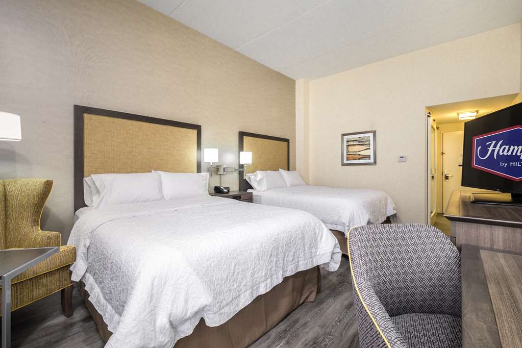 Фото Hampton Inn Freeport/Brunswick