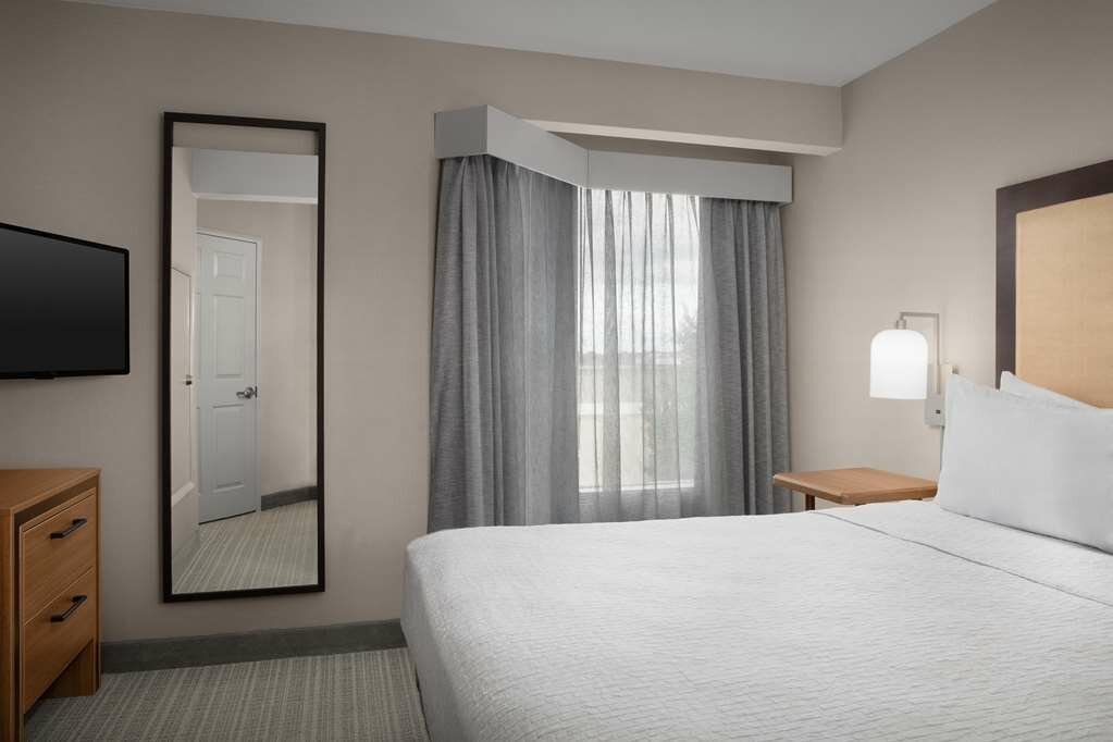 Фото Homewood Suites by Hilton Alexandria