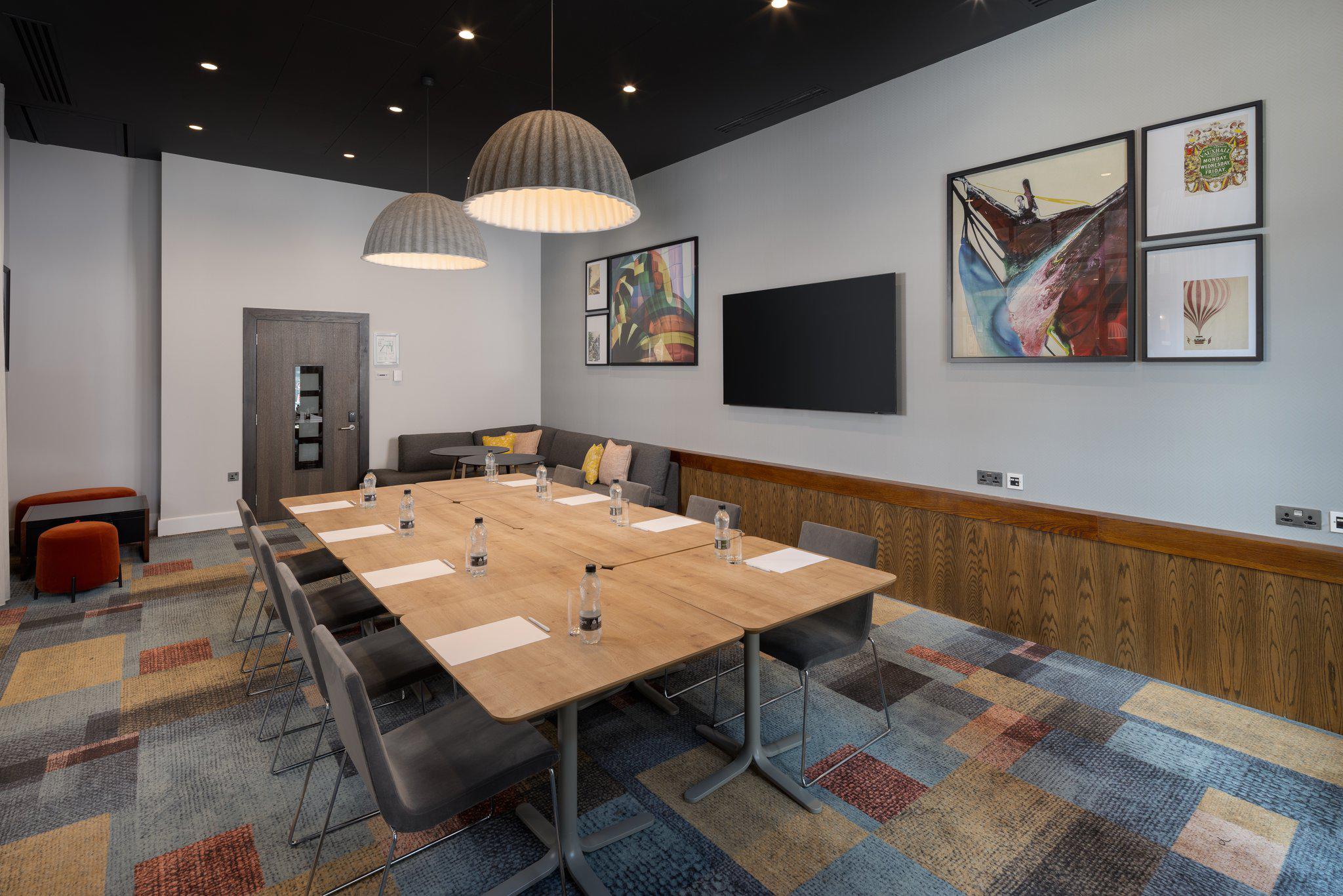 Фото Staybridge Suites London - Vauxhall, an Ihg Hotel