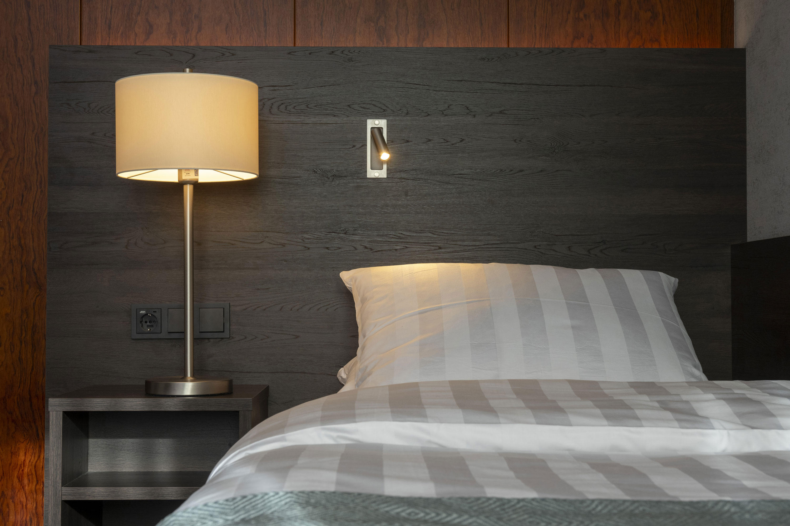 Фото Maritim Hotel Bremen