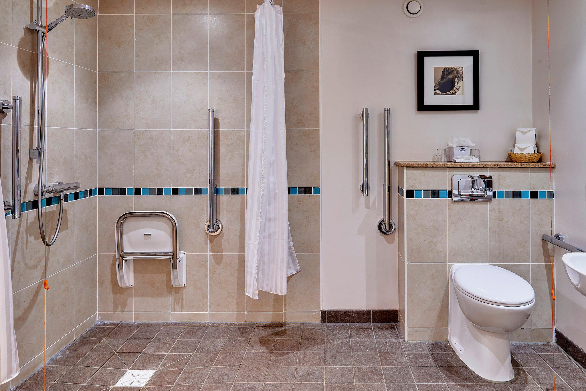Фото Staybridge Suites Liverpool, an Ihg Hotel