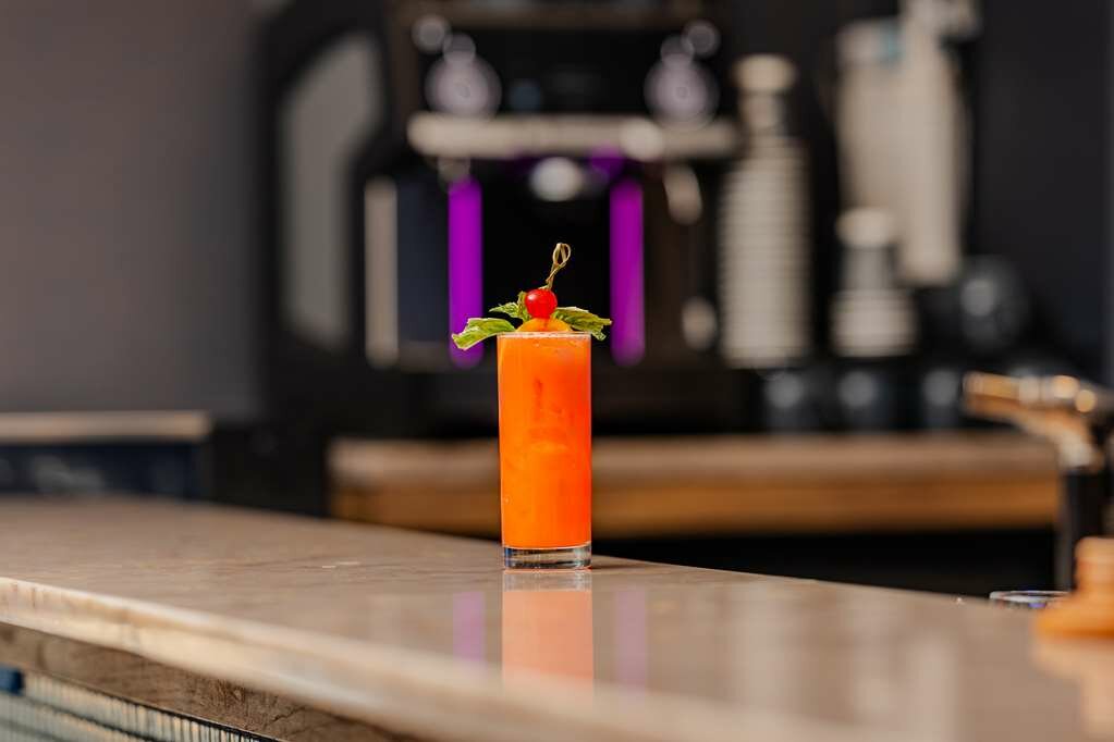 Фото Hotel Westport Kansas City, Tapestry Collection by Hilton