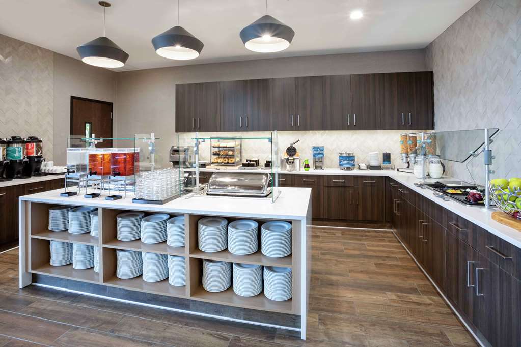Фото Homewood Suites by Hilton Edina Minneapolis
