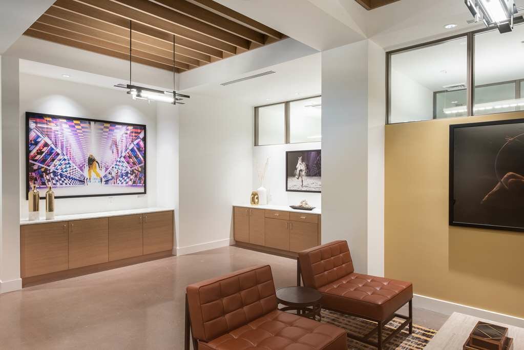 Фото Holman Riverfront Park Hotel Salem, Tapestry by Hilton