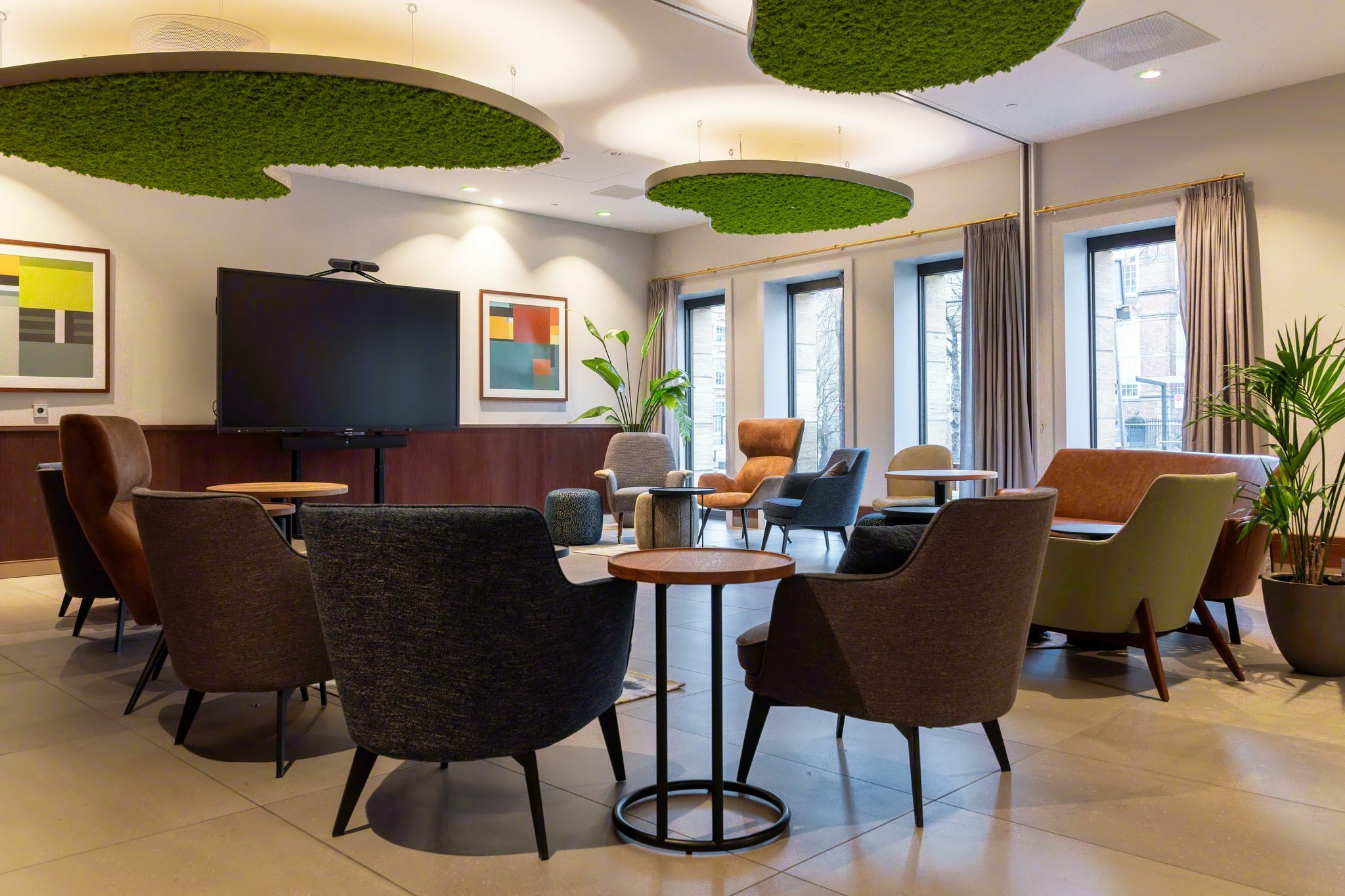 Фото Voco The Hague, an Ihg Hotel