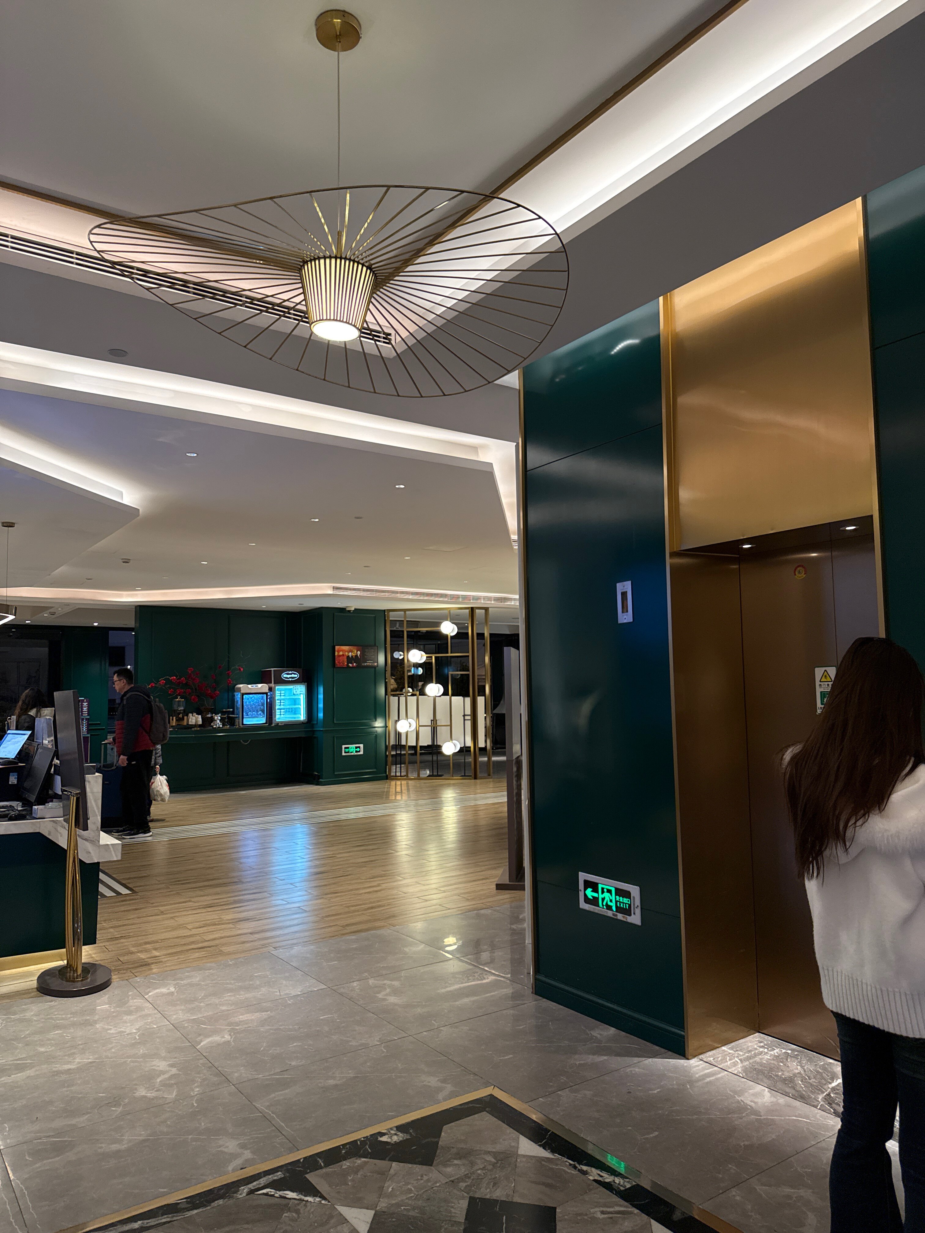 Фото Mercure Shanghai Yu Garden On The Bund