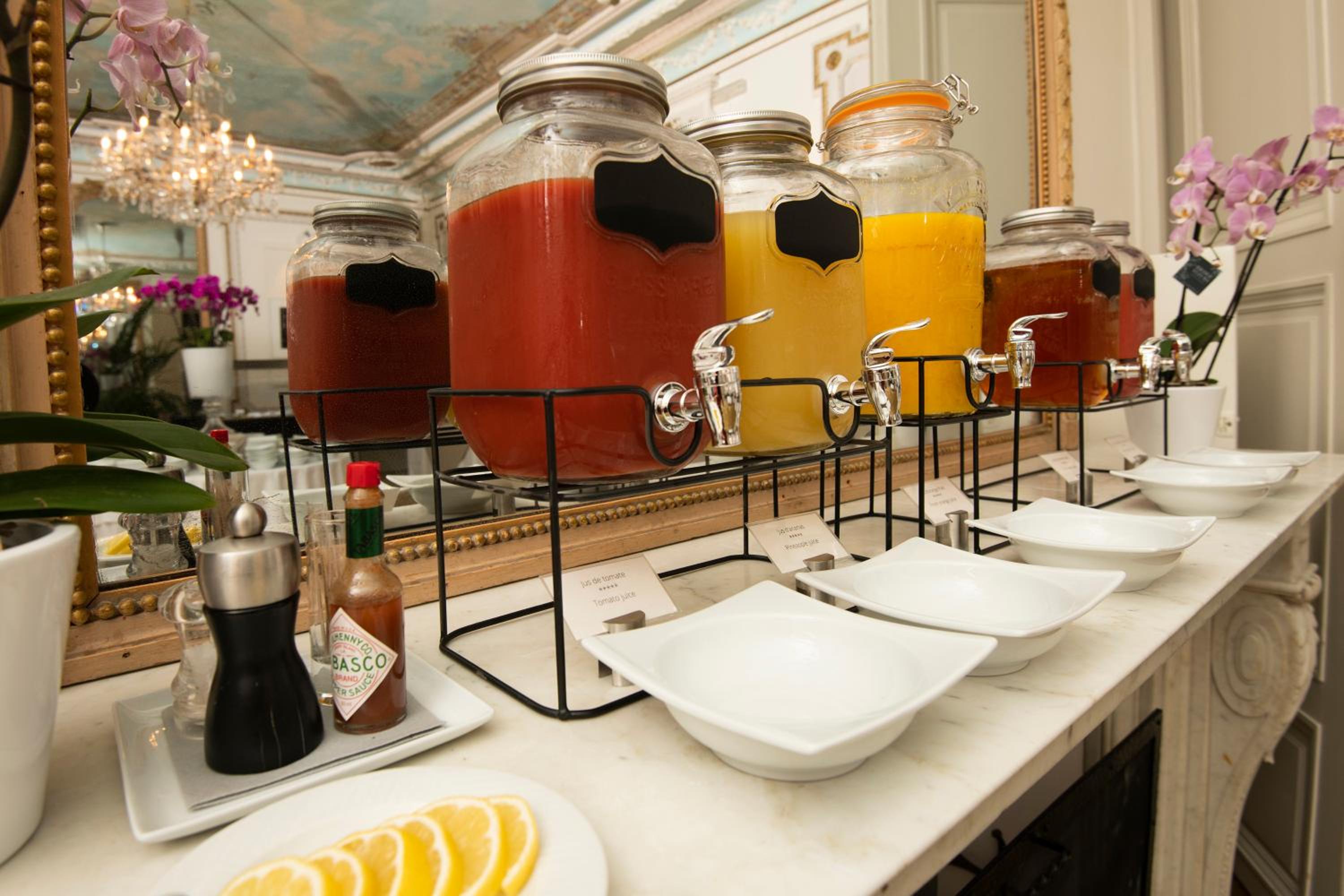 Фото Hotel Des Trois Couronnes