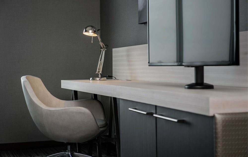 Фото Hilton Garden Inn Winnipeg South
