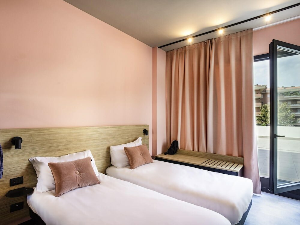 Фото Ibis Styles Roma Aurelia