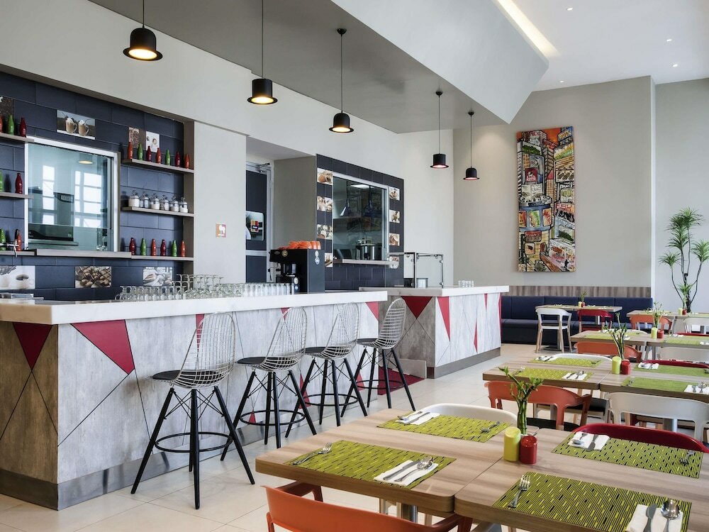 Фото Ibis Styles Jakarta Mangga Dua Square