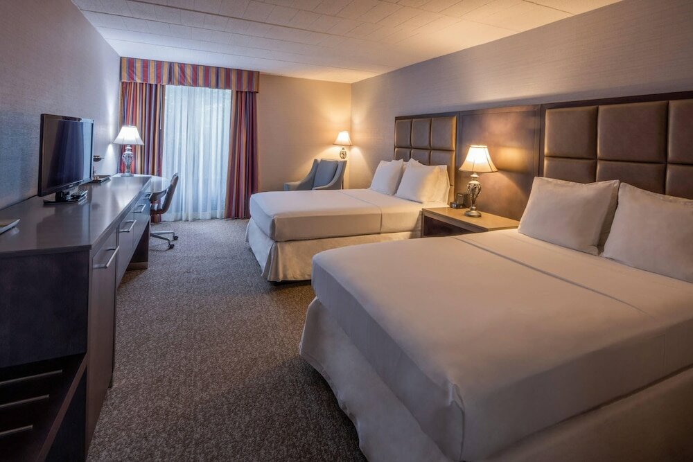 Фото Radisson Hotel Hauppauge-Long Island