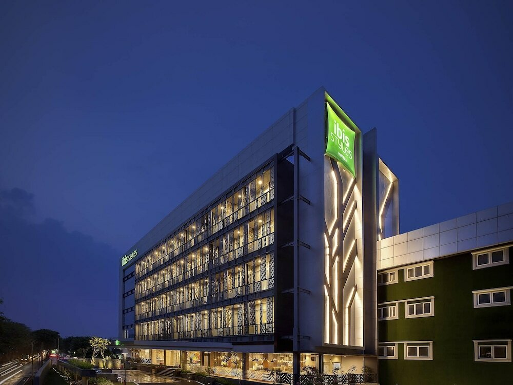 Фото Ibis Styles Jakarta Sunter