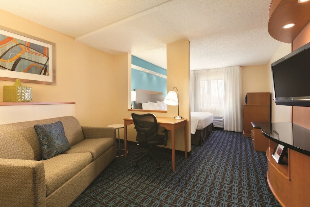 Фото Fairfield Inn & Suites Midland